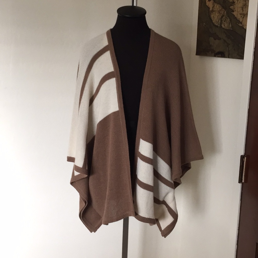 Luxurious Brochu Walker Poncho Cardigan